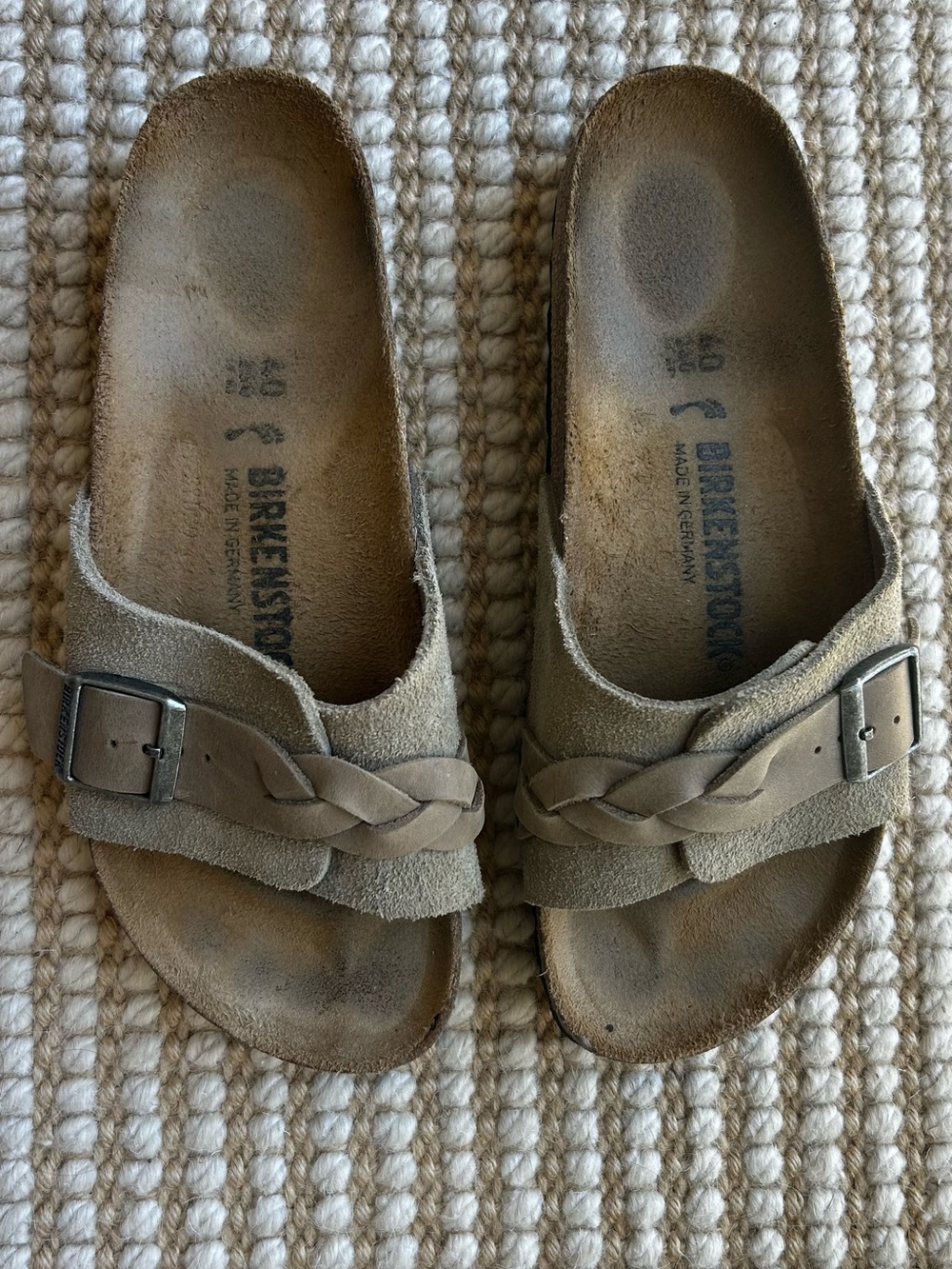 Birkenstock Oita Suede Leather Braided Slides Sandals Taupe Size 40 US 9 Narrow - Picture 6 of 6